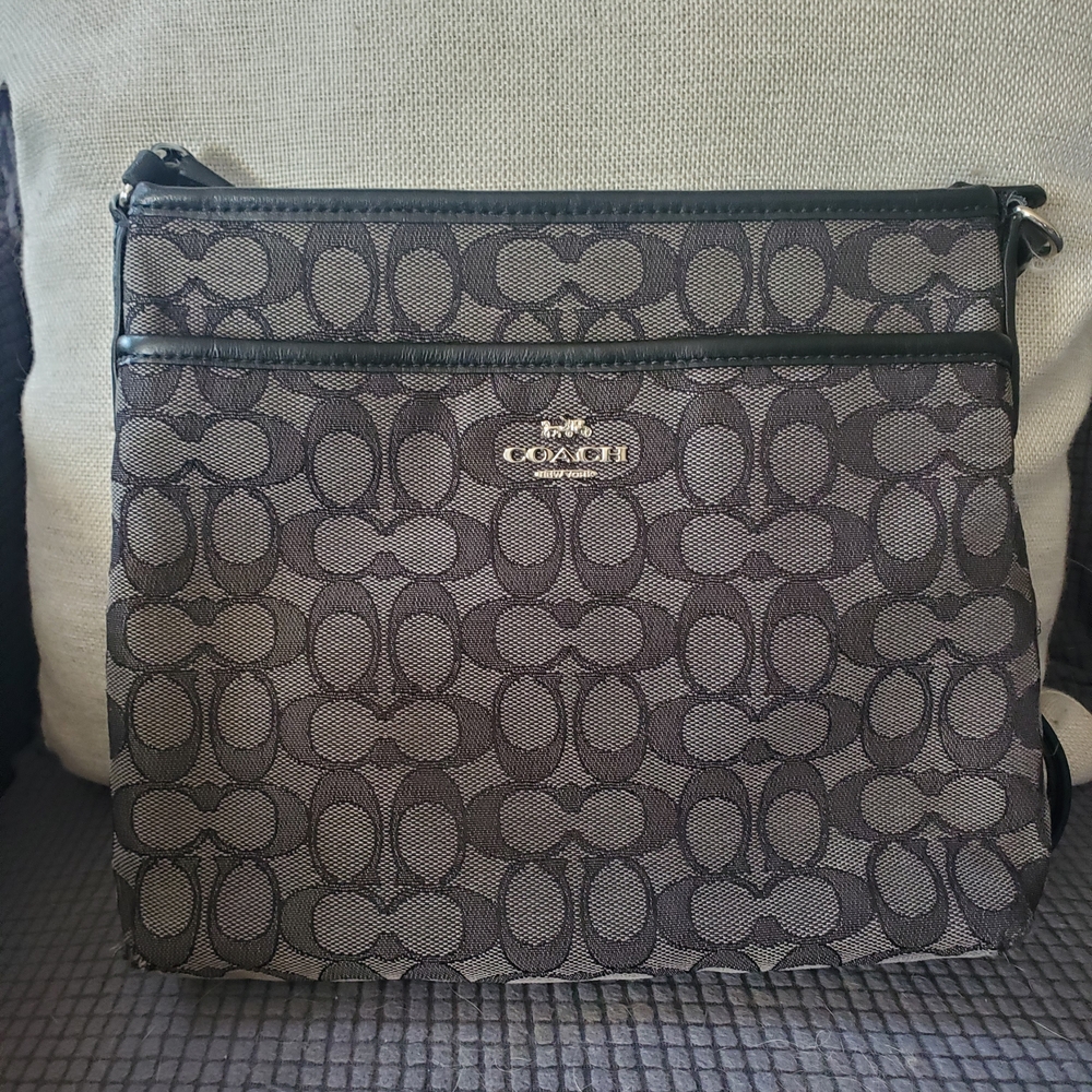 Coach Signature Black and Gray Messenger Bag